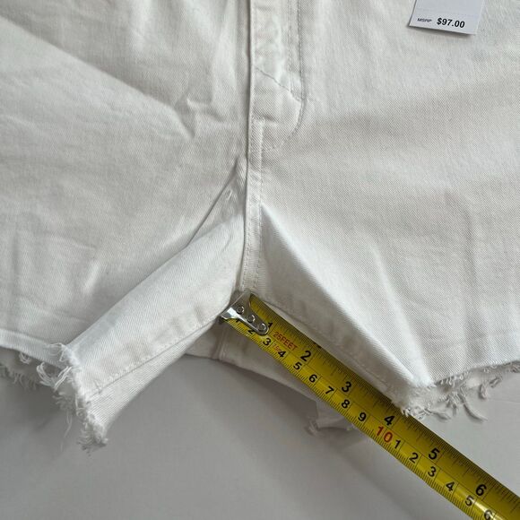 NWT Women’s Unpublished Emma Short White Size 28 #346 - Picture 10 of 12